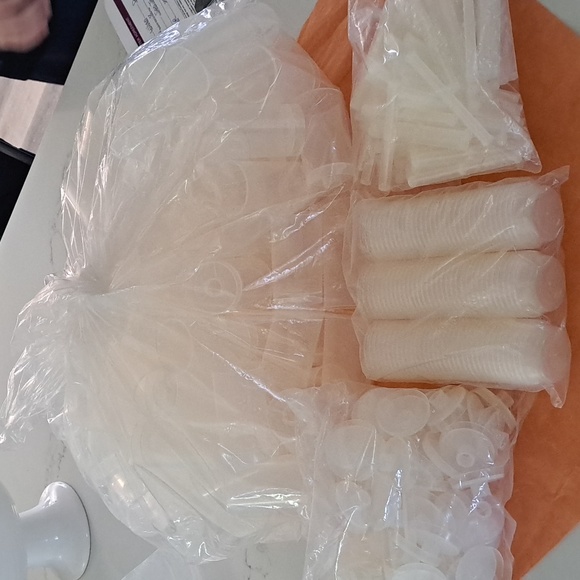 Push Up Pop Containers NEW - Picture 10 of 10